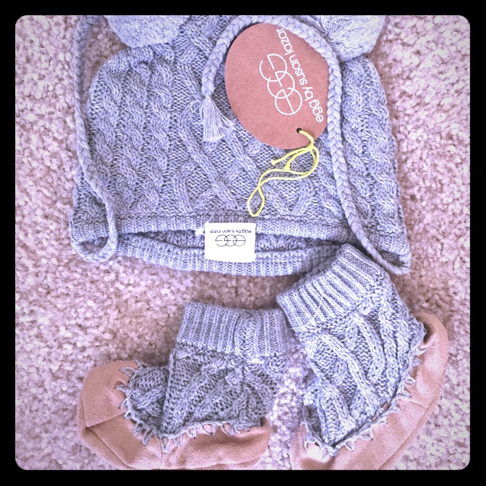 Egg Baby Hat and Bootie Set